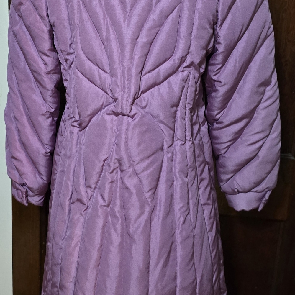 Elegant Women's Quilted Puffer Coat